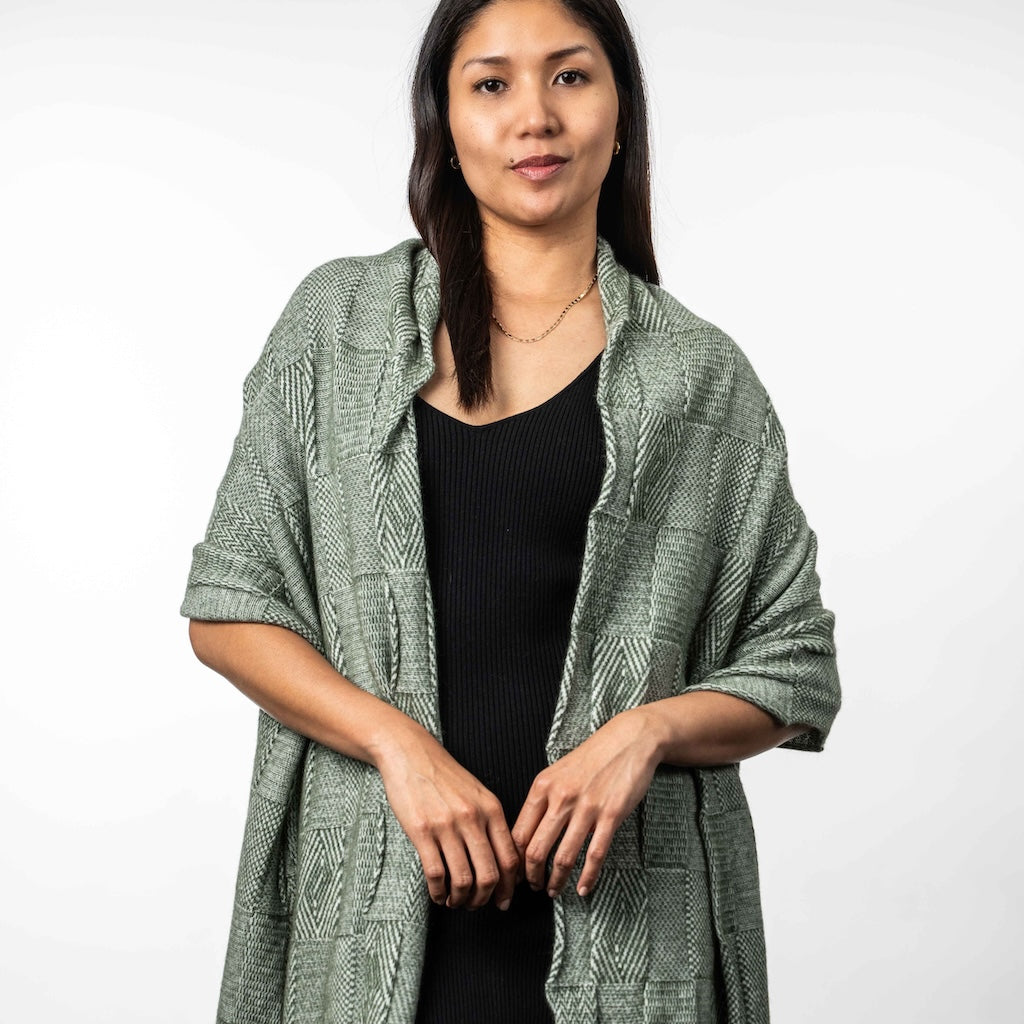 Jacquard Wrap Ladies Merino Possum