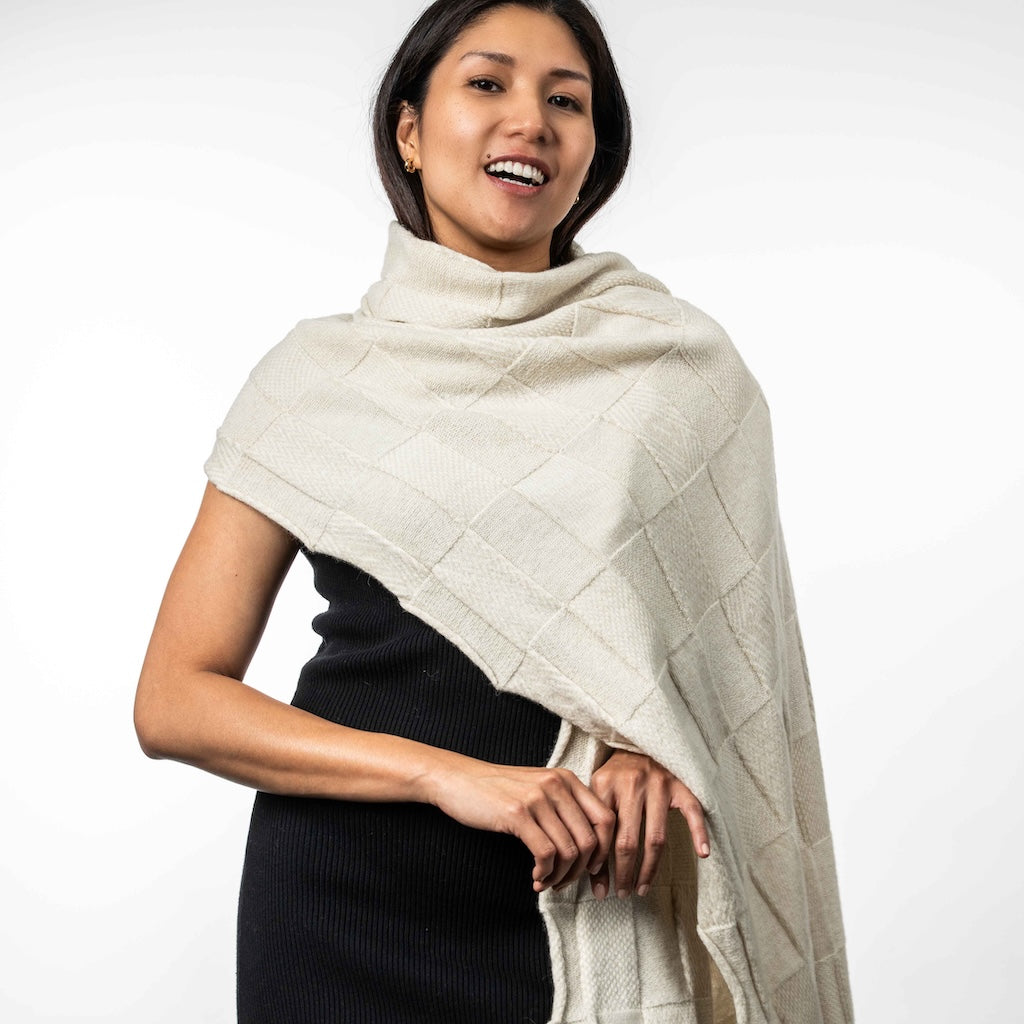 Jacquard Wrap Ladies Merino Possum