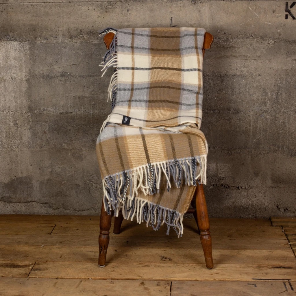Palliser Ridge Lambs Wool Throw - Large Twill Check