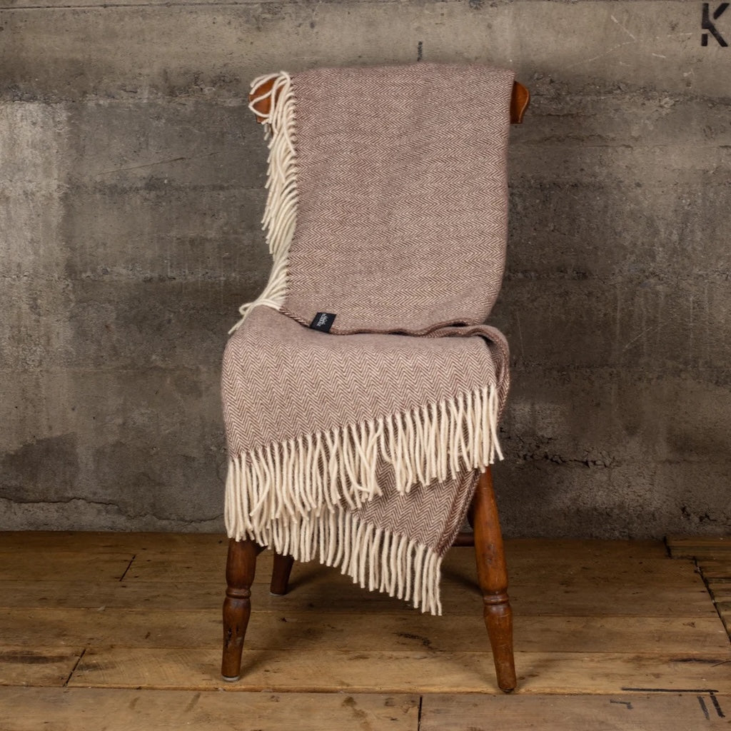 Palliser Ridge Lambs Wool Throw - Plain Herringbone