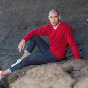 KORU MERINO POSSUM v-neck SWEATER