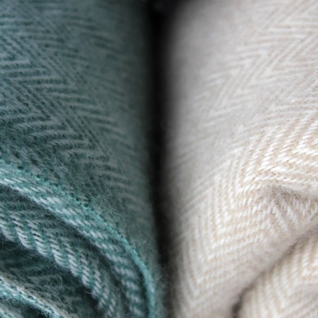 plain herringbone LUXURY LAMBSWOOL BLANKETS